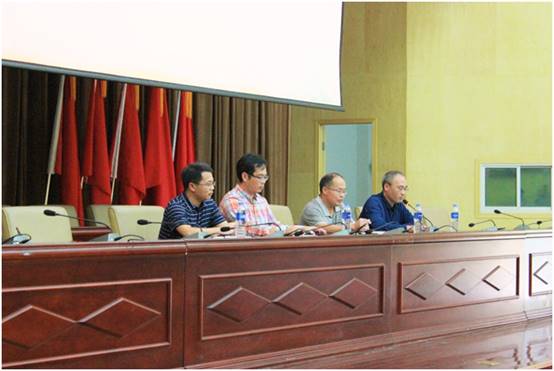 说明: D:\1、学办办公资料（2019年9月1日开始）\管理学院2015年至2019年太阳集团资料\2018年管理太阳集团\2018年迎新工作\2018年入学教育新闻稿\QQ图片20180926164052.png